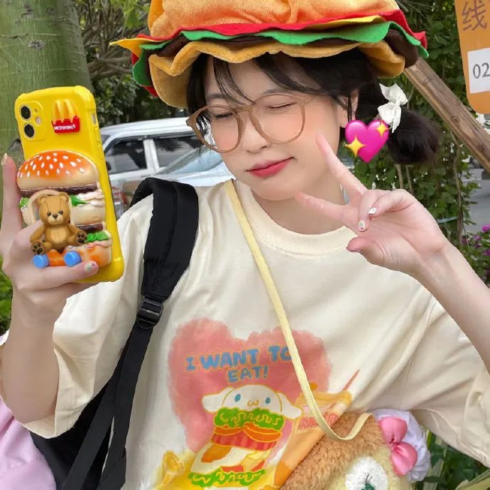 后备箱里的女孩